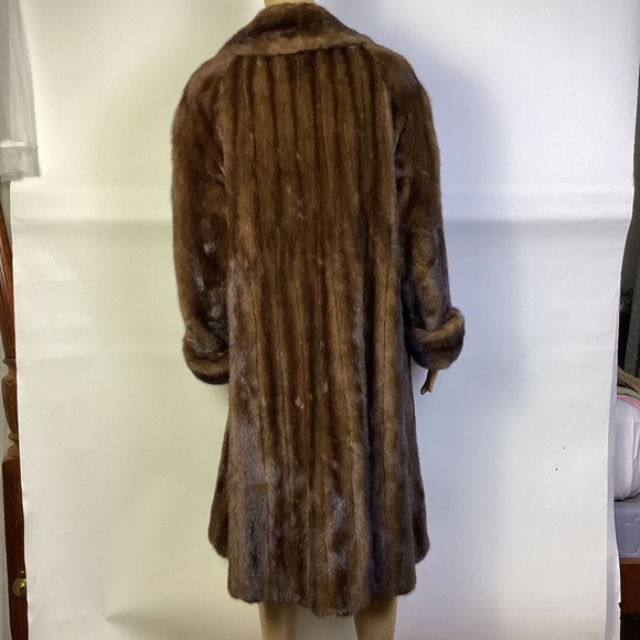 Luxurious Dasco Dark Mahogany Brown mink Full Length Fur Coat Sz 12 - Picture 4 of 14